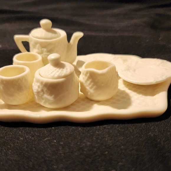 Vintage 10 Piece Porcelain Bisque White Rose Victorian Miniature Tea Set Doll - Picture 1 of 8